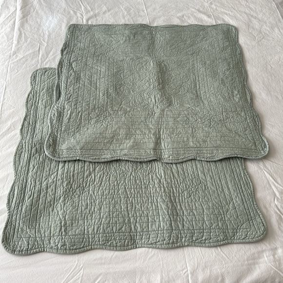 2 Extra Large Quilted Square Pillow Sham Cotton Sage Green home essentials pair - Picture 4 of 15